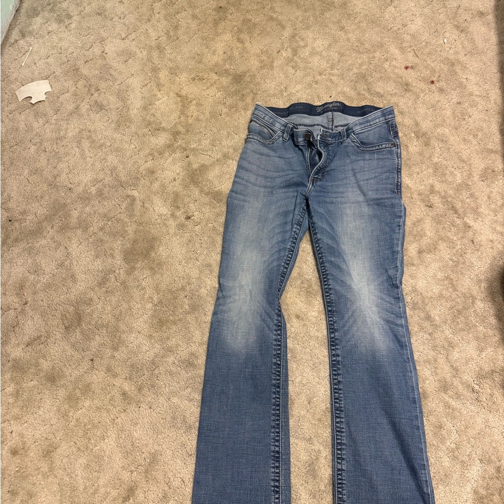 Wrangler Women's Boot Cut Jeans in Light Blue